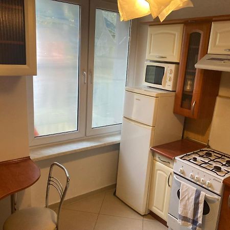 Apartament Przy Stadionie Apartment ตือคือ ภายนอก รูปภาพ