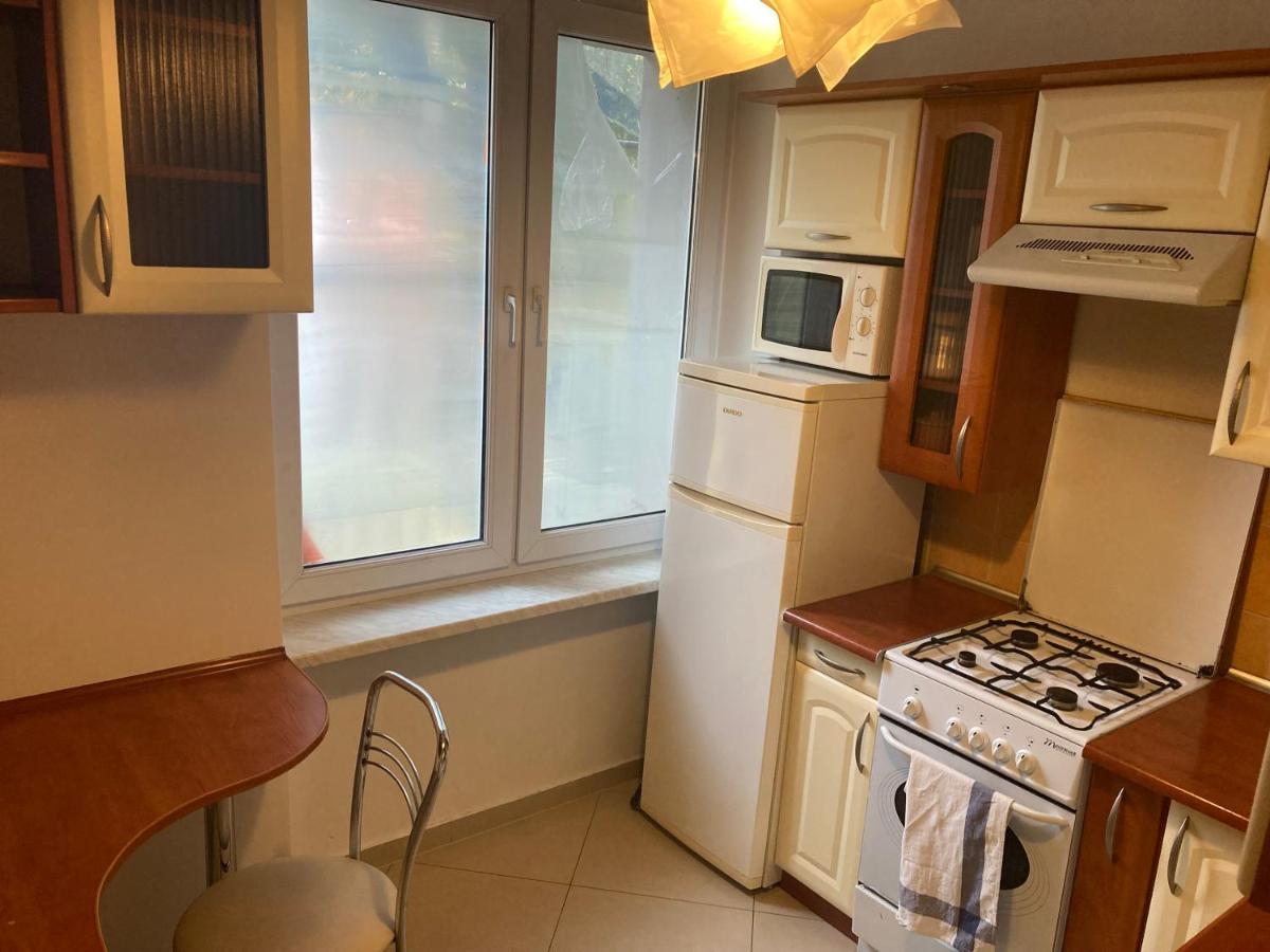 Apartament Przy Stadionie Apartment ตือคือ ภายนอก รูปภาพ